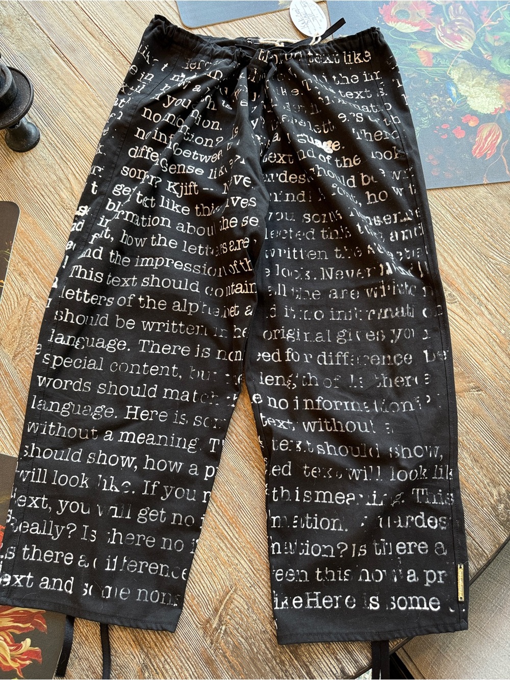 Paper Temples BOUTIQUE Typewriter Crop Drawstring Pants L XL 12-16 (brand 3)